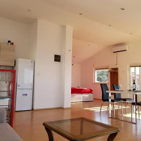 Apartment Malo Misto *